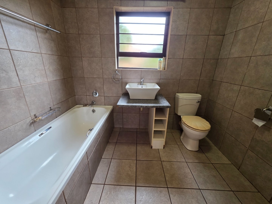 2 Bedroom Property for Sale in Wilkoppies North West